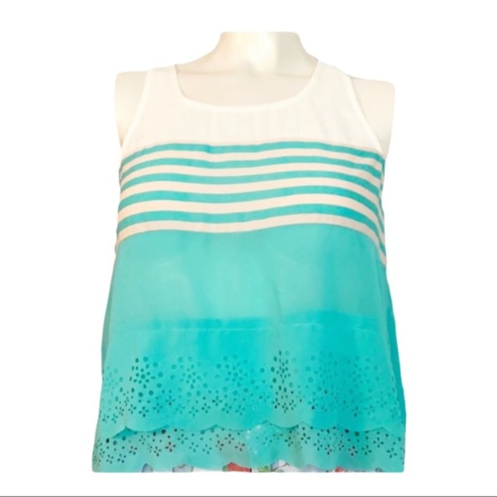 Aluna Levi Tiered Eyelet Cropped Top SZ S